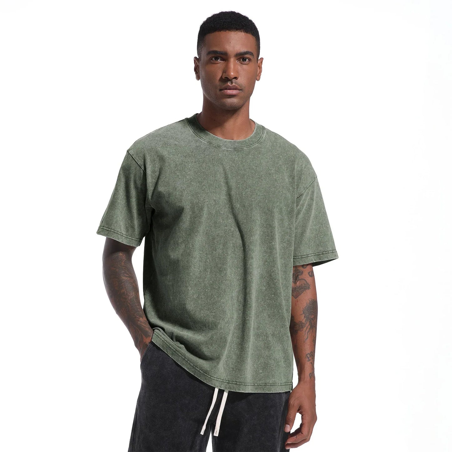 Mnml. Comfort Fit Washed T-Shirt