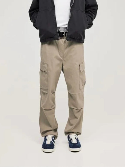 Mnml. Comfy Cargo Pants