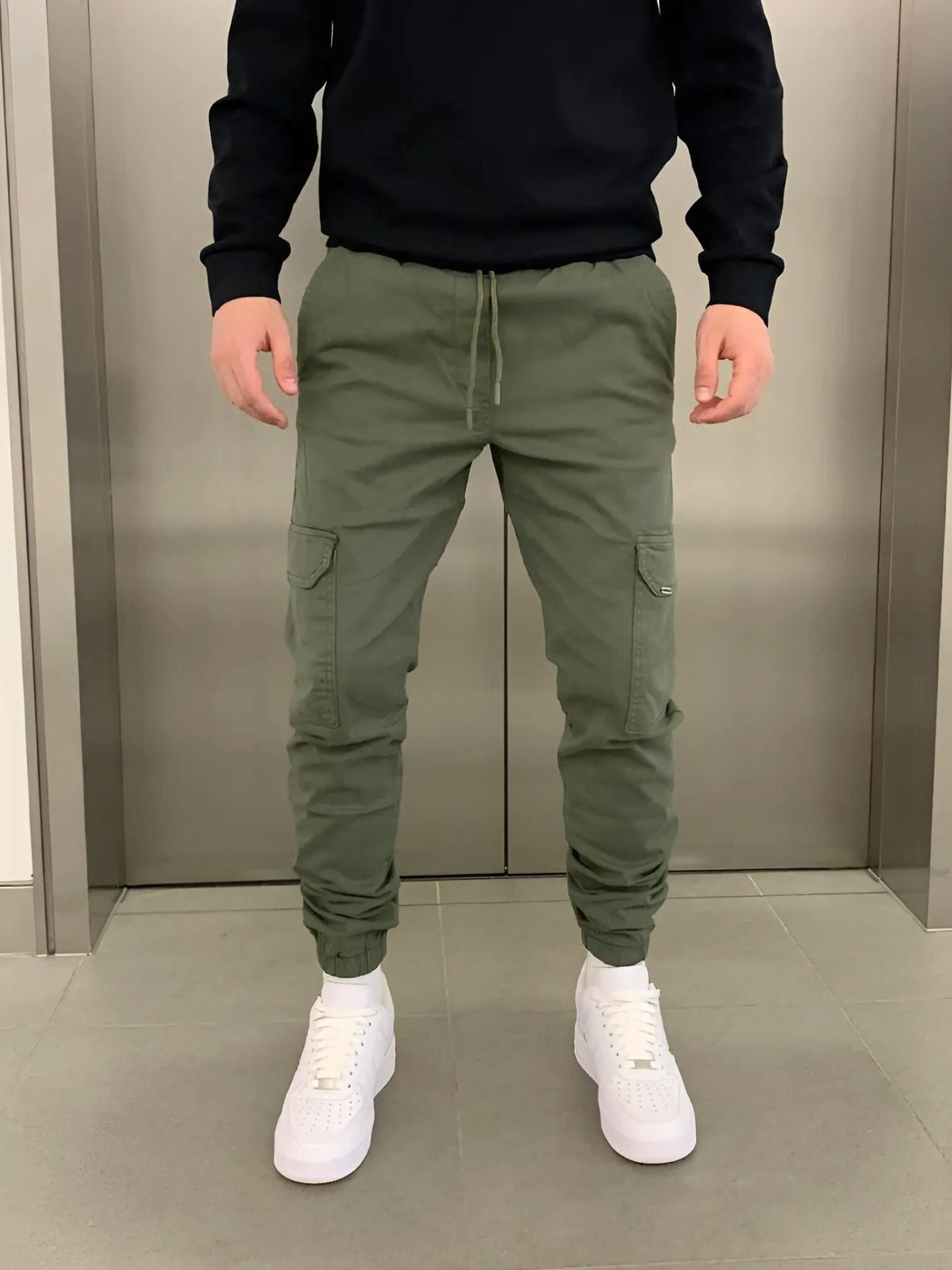 Mnml. Cargo Jogger Fit