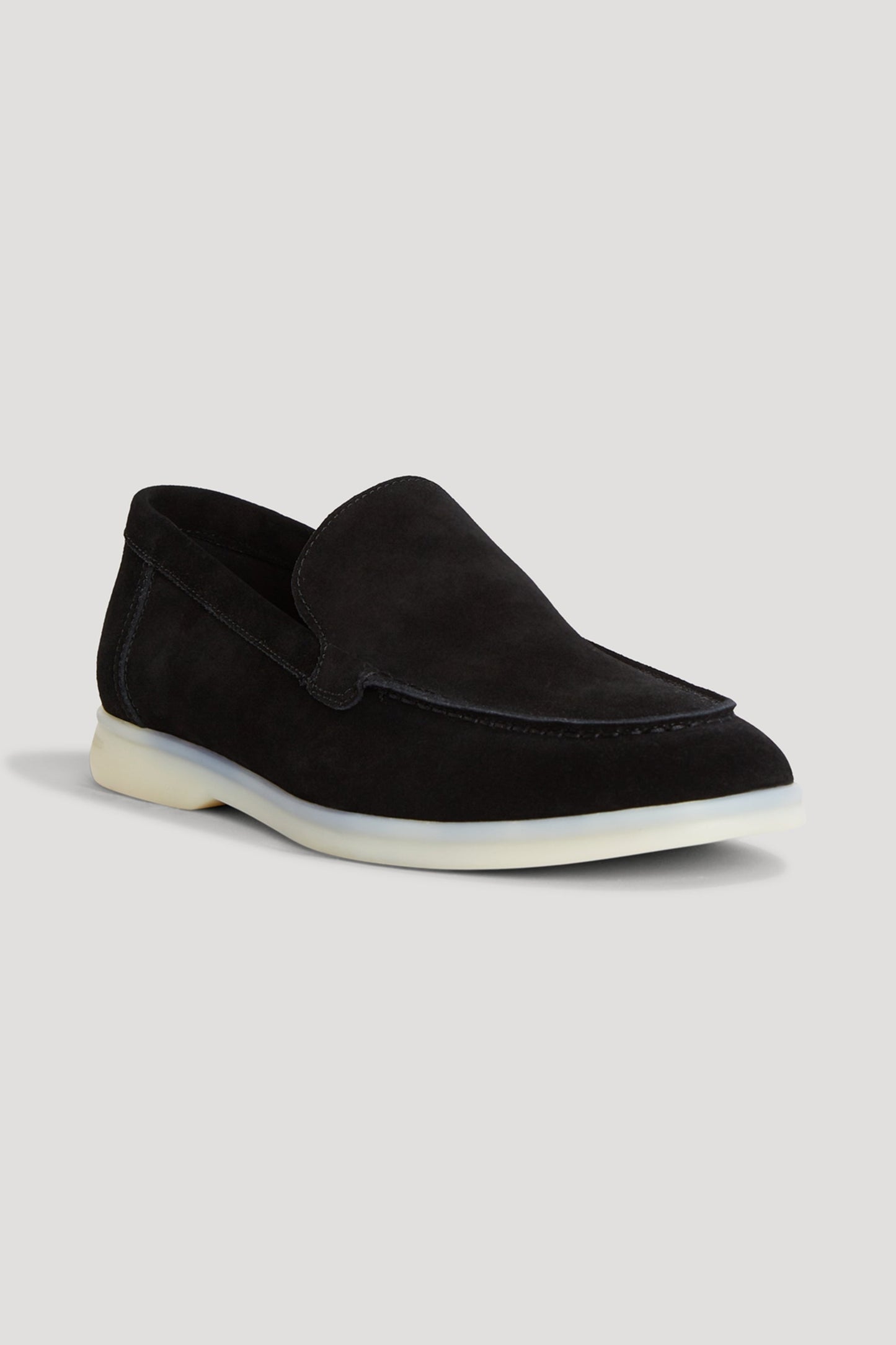 Mnml. The Classic Loafer