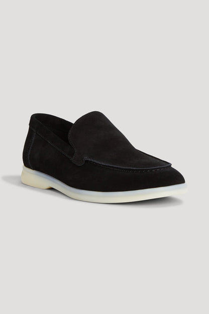 Mnml. The Classic Loafer